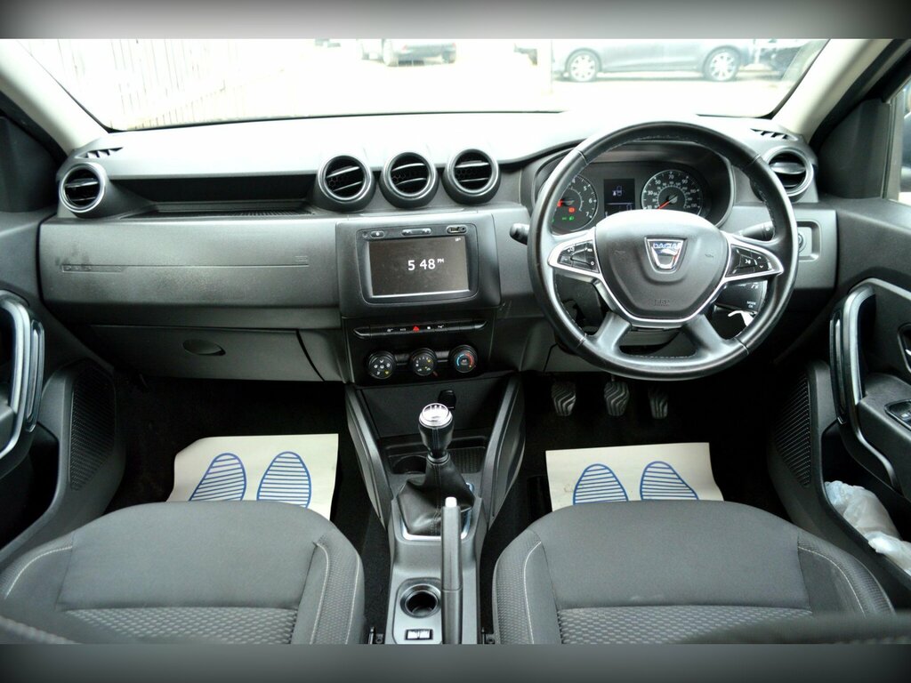 Dacia Duster 1.0 Tce Comfort Euro 6 Ss MT20SSJ Black #2