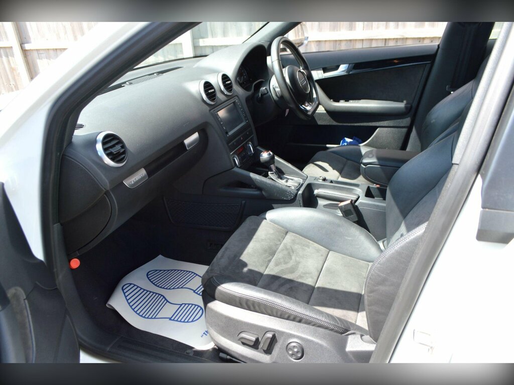Audi S3 Audi S3 2.0 Tfsi Sportback S Tronic Quattro Euro 4 Black #19