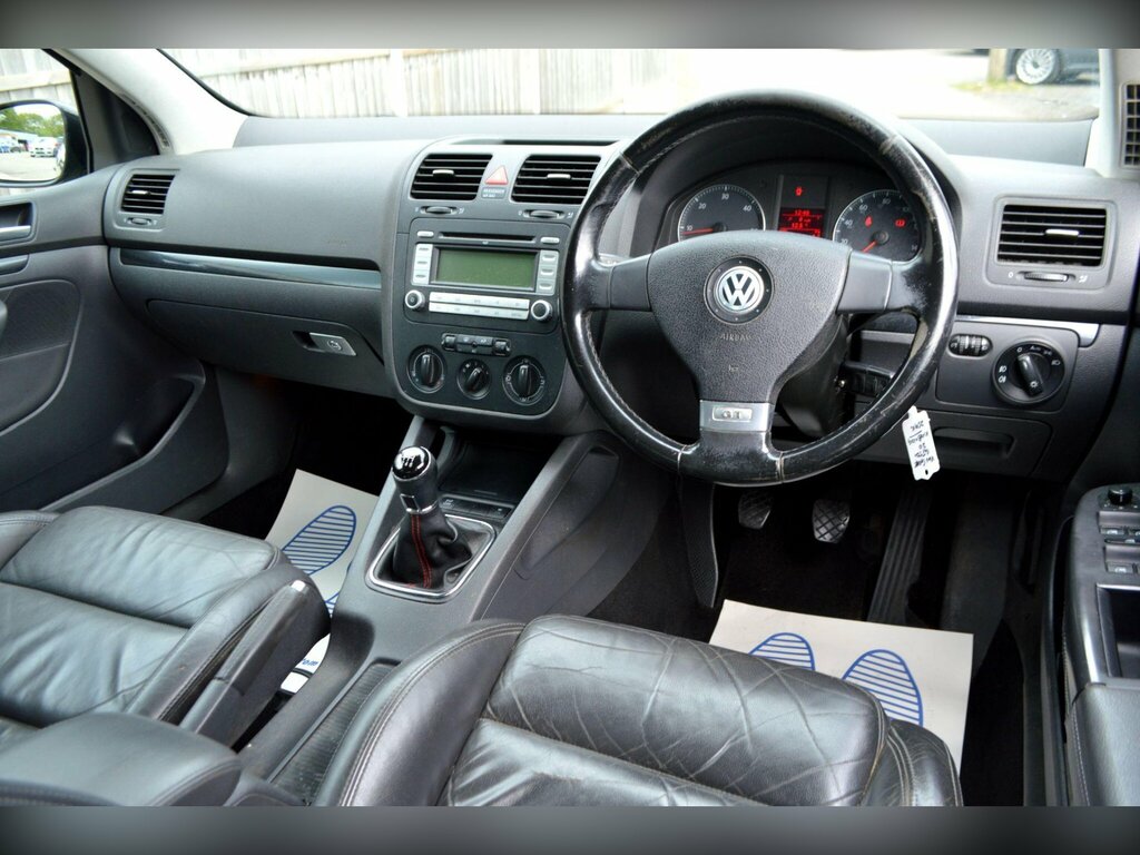 Volkswagen Golf 2.0 Tdi Dpf Gt Sport KV08NDG Black #2