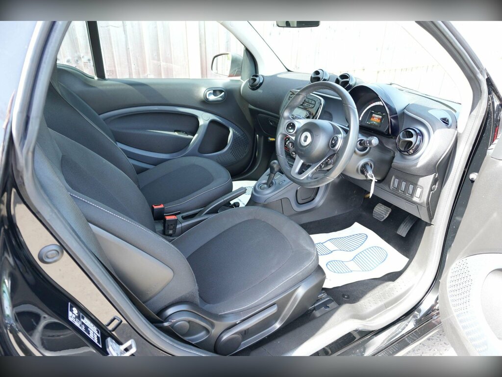 Smart Fortwo 1.0 Passion Twinamic Euro 6 Ss Black #2
