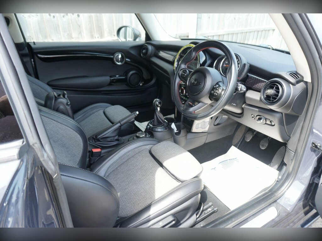 Mini Hatch 2.0 Cooper S Euro 6 Ss RK66DMV Grey #2