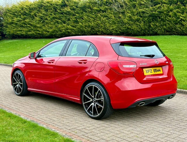 Mercedes-Benz A Class 1.5 A180 Cdi Sport XFZ6544 Red #4