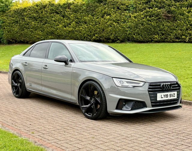 Audi A4 2.0 Tdi 35 Black Grey