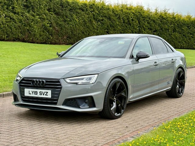 Audi A4 2.0 Tdi 35 Black LY19SVZ Grey #2