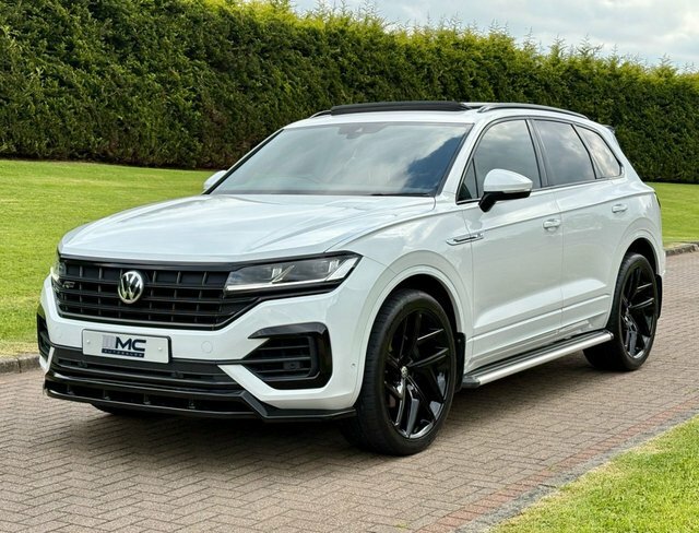 Volkswagen Touareg 3.0 Tdi V6 R-line RE68SXW White #2