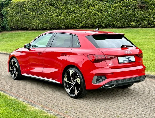 Audi A3 2.0 Tdi 35 S RV22VRU Red #4