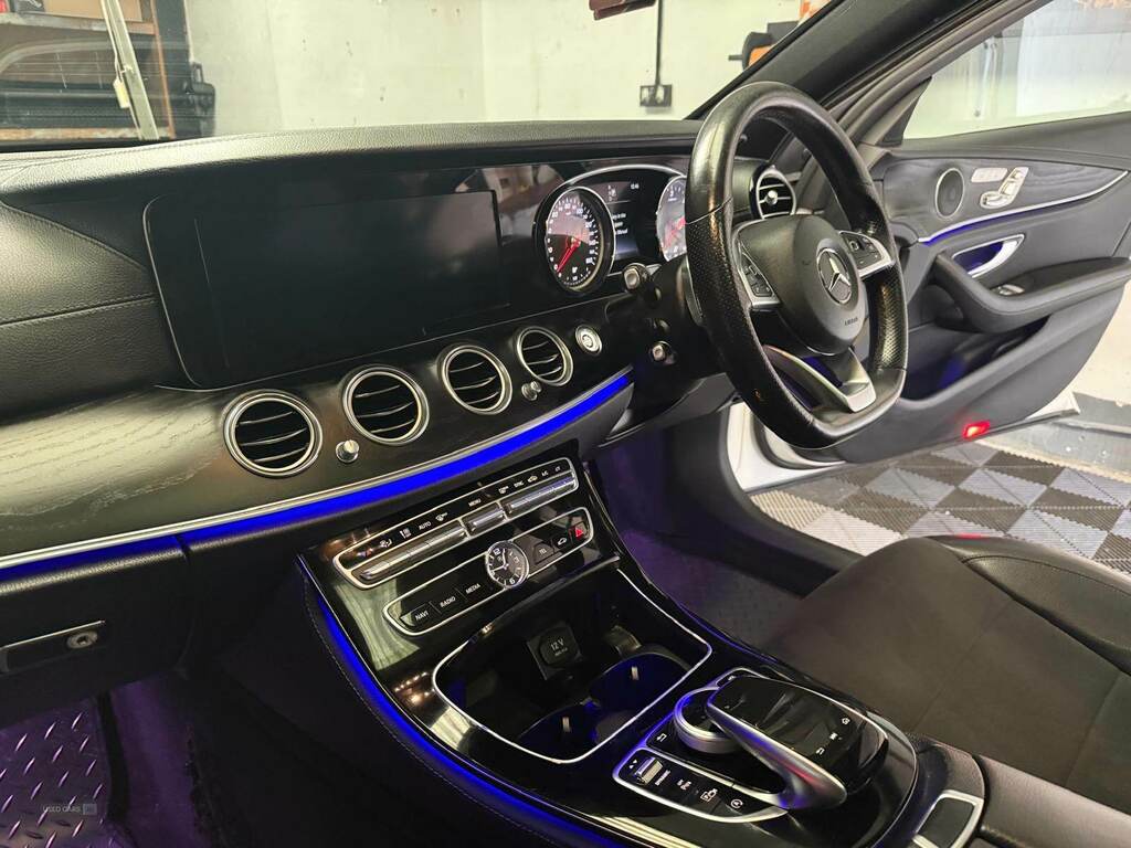 Mercedes-Benz E Class E220d Amg Line Premium 9G-tronic JXZ9488 White #3