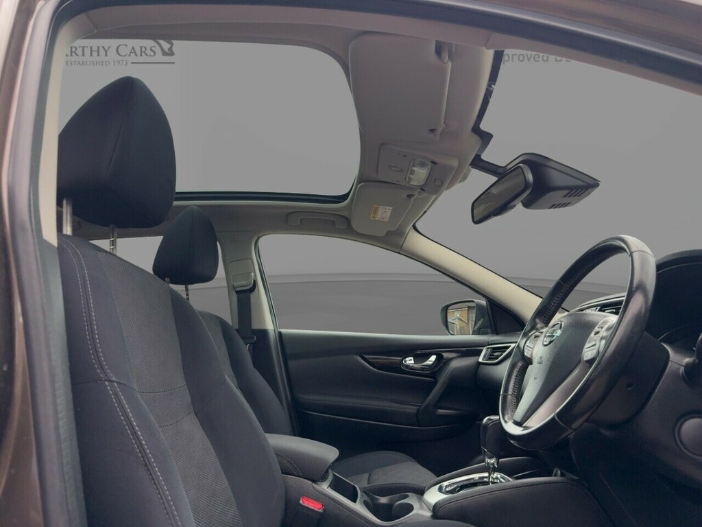 Nissan Qashqai Dig-t N-connecta LF66KVY Brown #3
