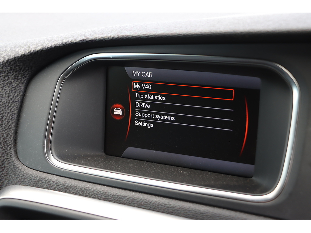 Volvo V40 T4 Se Lux Nav Black #4