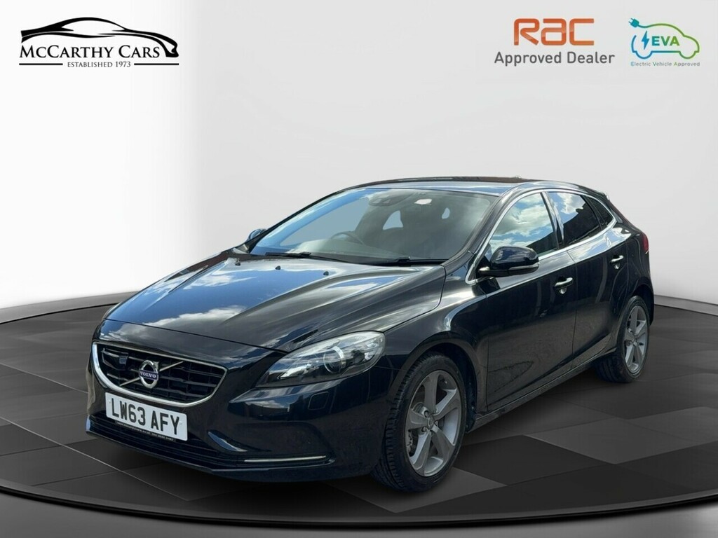 Volvo V40 T4 Se Lux Nav Black