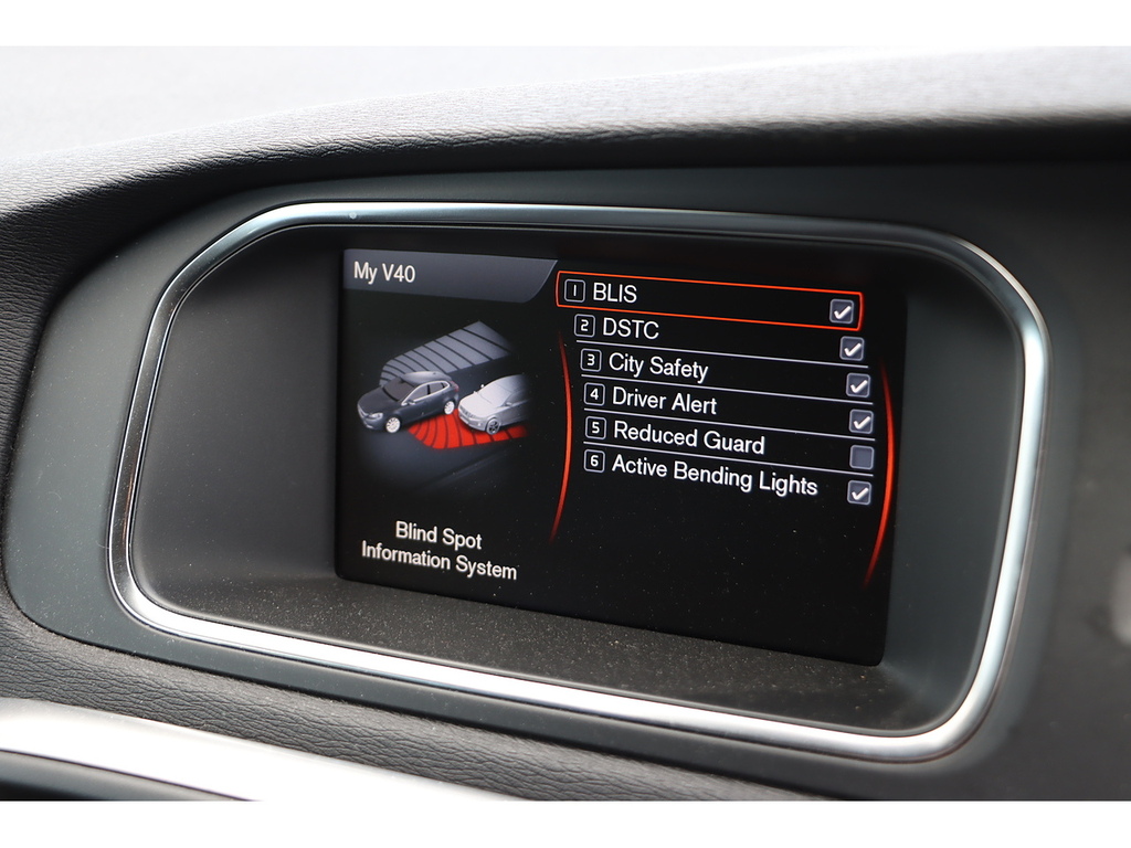 Volvo V40 T4 Se Lux Nav Black #3