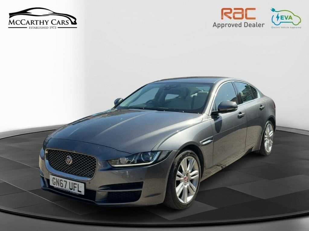 Jaguar XE I Portfolio Grey