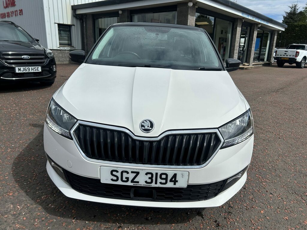 Skoda Fabia 1.0 Mpi Colour Edition SGZ3194 White #2