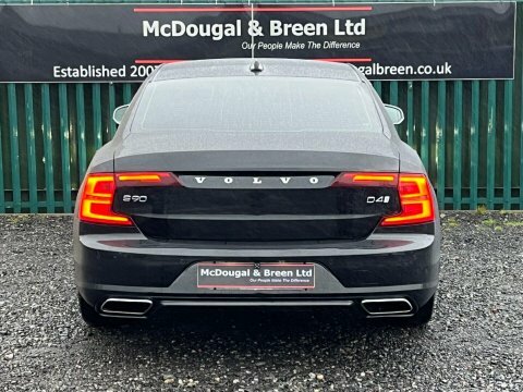 Volvo S90 D4 R-design YN68KPK Black #4