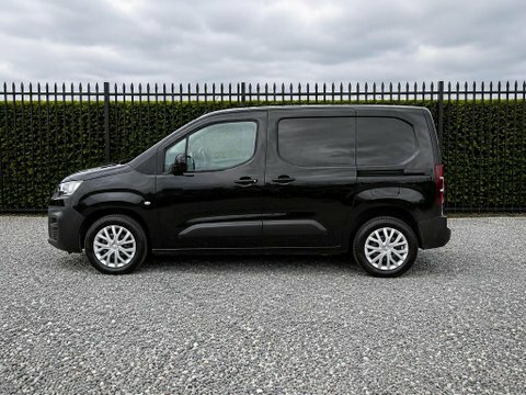 Citroen Berlingo 1.5 Bluehdi 1000 BG22XTP Black #3