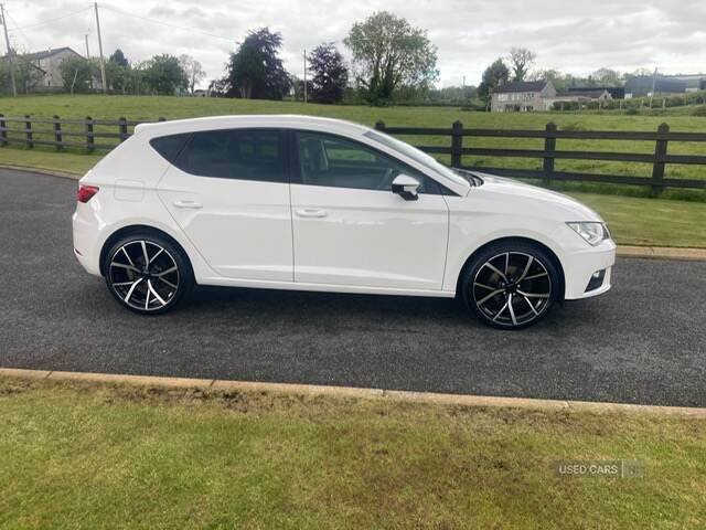 Seat Leon 1.6 Tdi Se Dynamic Ez KP20EKX White #2