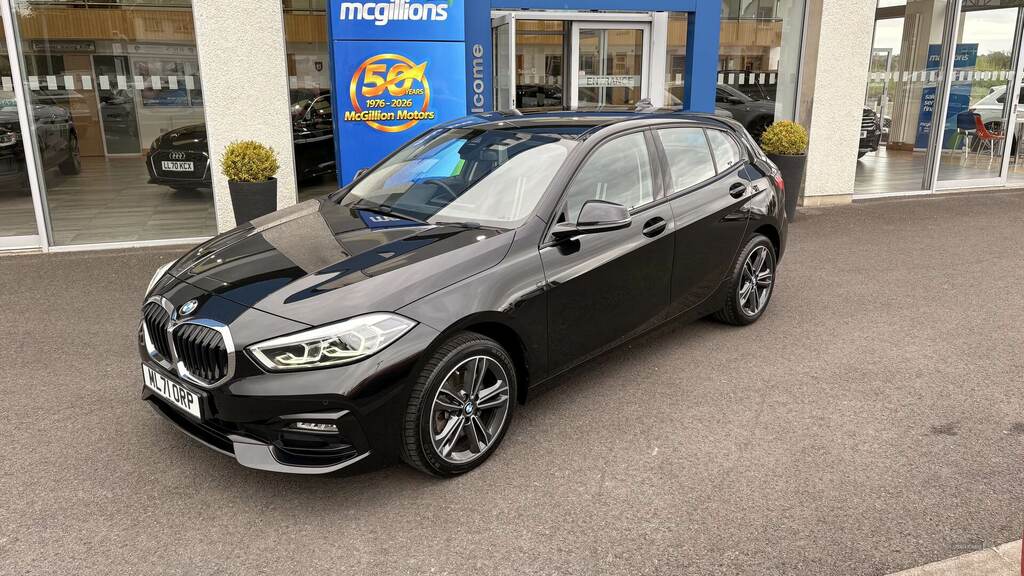 BMW 1 Series 118I 136 Sport Step ML71ORP Black #4
