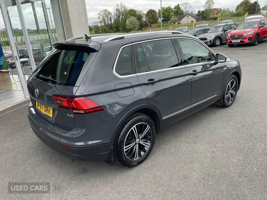 Volkswagen Tiguan 2.0 Tdi 150 Se Nav DF67ORK Grey #4
