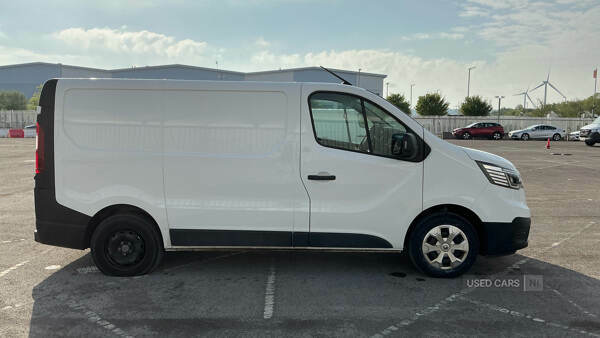 Renault Trafic Sl28 Blue Dci 130 Business Van HN23JXB White #3