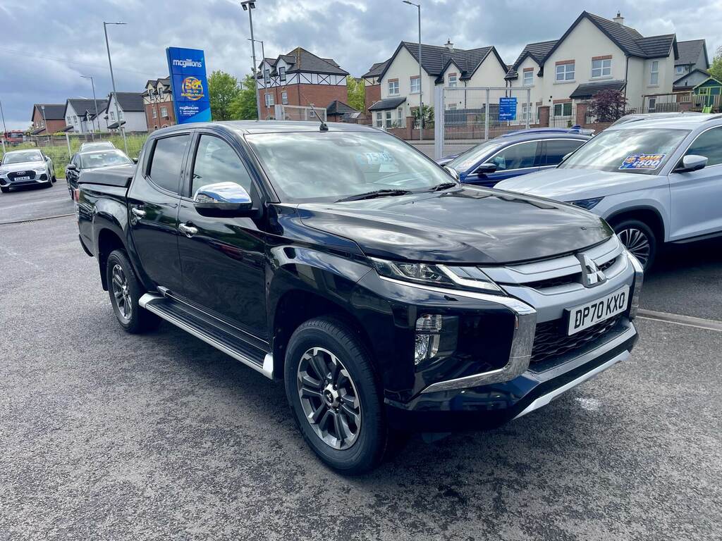Mitsubishi L200 Double Cab Di-d 150 Warrior 4Wd Black