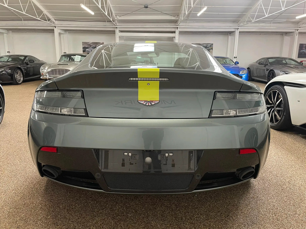 Aston Martin Vantage Vantage #6