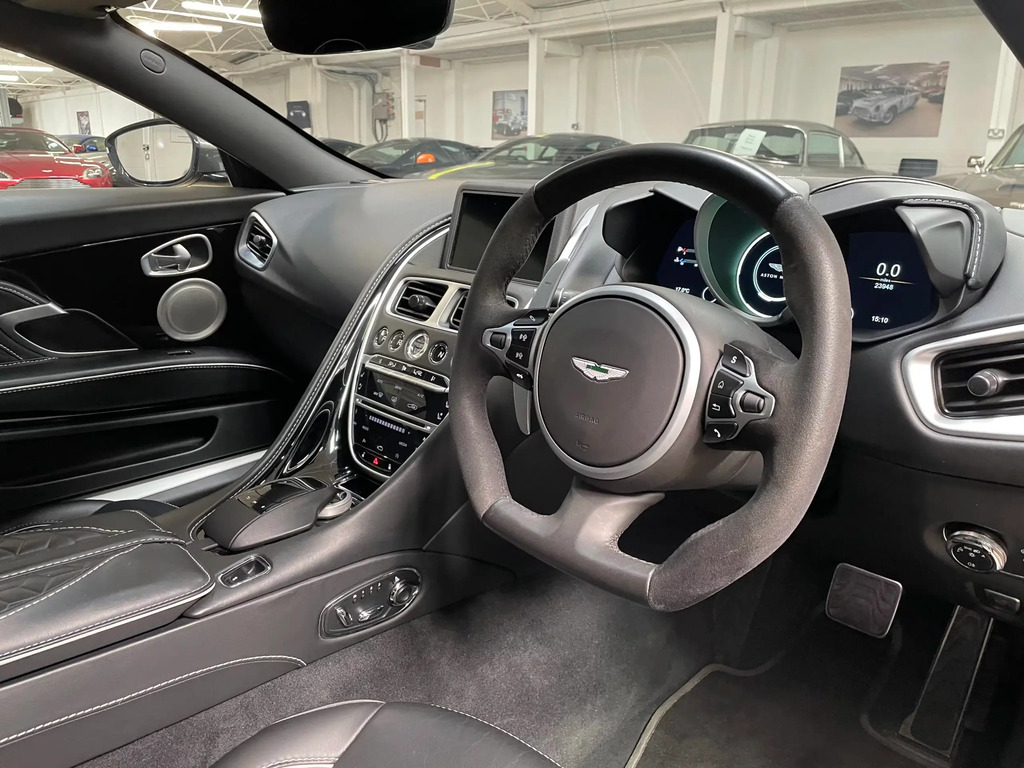 Aston Martin DBS V12  #11