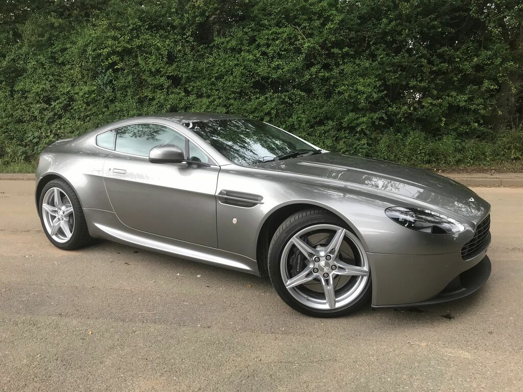 Aston Martin Vantage V8 Black #9