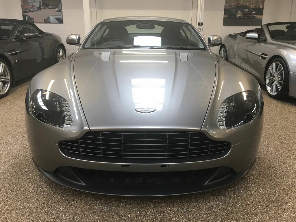 Aston Martin Vantage V8 Black #6