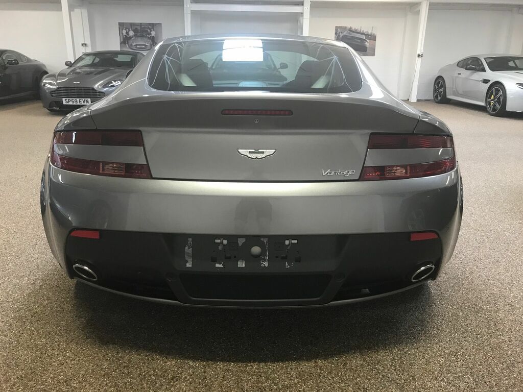 Aston Martin Vantage V8 Black #5