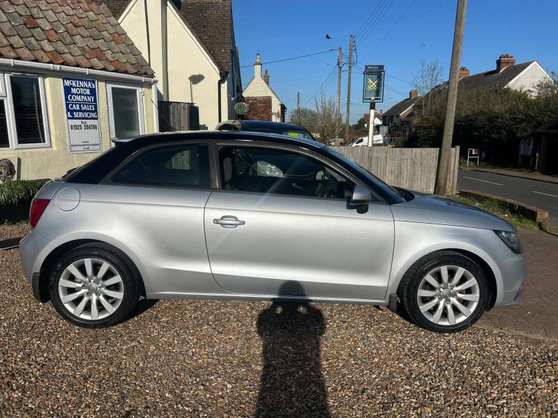 Audi A1 1.2 Tfsi Sport Euro 5 Ss Silver #3