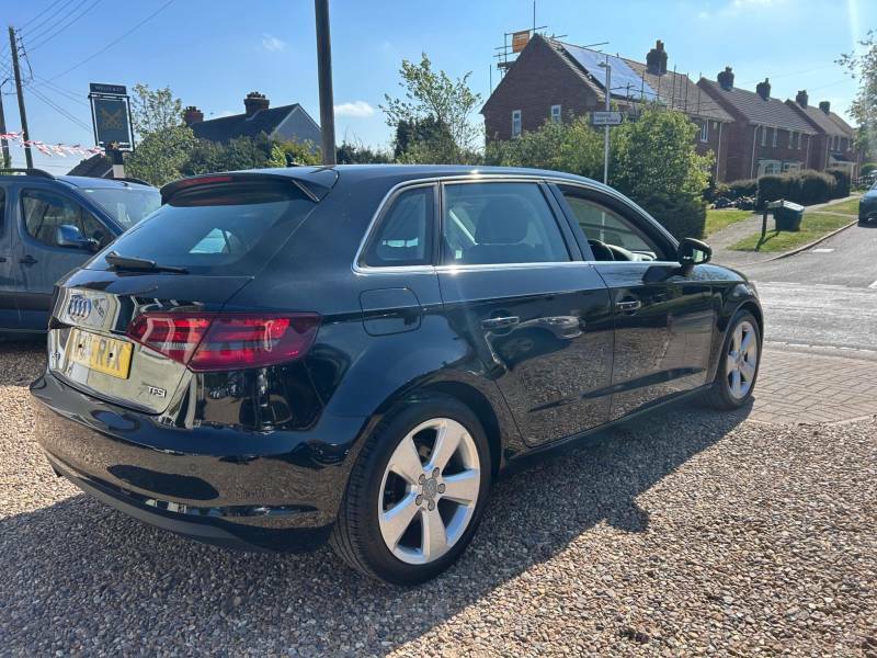 Audi A3 1.4 Tfsi Cod Sport Sportback Eur HF64RVX Black #2