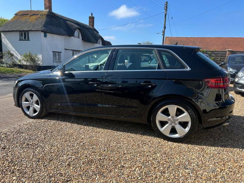 Audi A3 1.4 Tfsi Cod Sport Sportback Eur HF64RVX Black #5