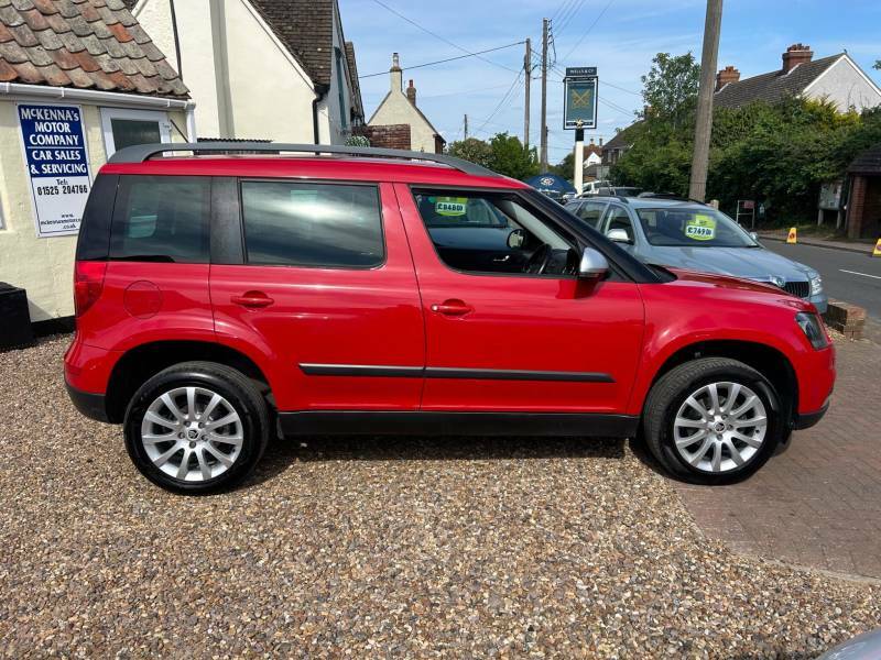 Skoda Yeti 1.2 Tsi Outdoor Euro5 - 2015 1 Red #2