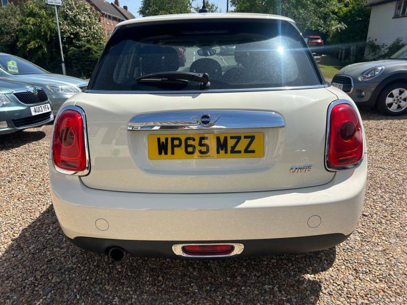 Mini Hatch 1.2 One Euro 6 Ss - 2015 65 WP65MZZ White #4