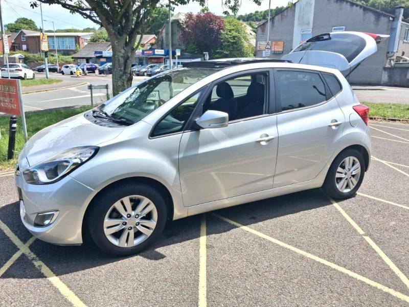 Hyundai Ix20 1.6 Style - 2015 64 Silver #2
