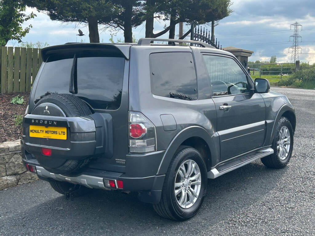 Mitsubishi Shogun 3.2 Di-dc 197 Warrior Van CV64FFH Grey #3