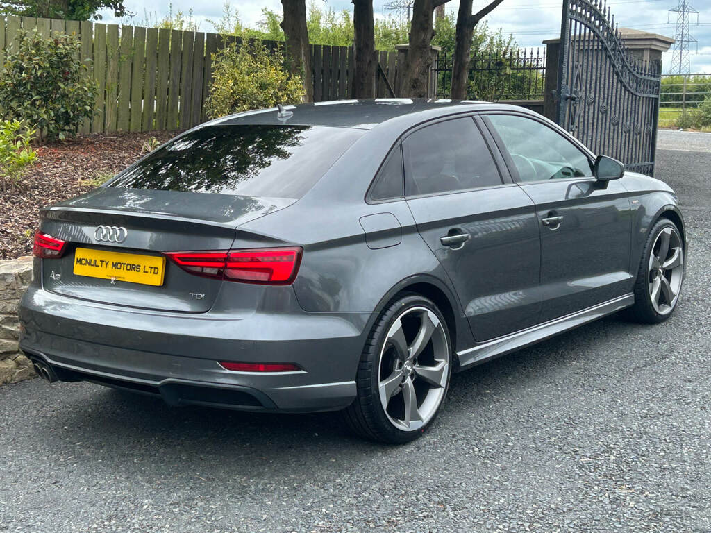 Audi A3 2.0 Tdi Black Edition VK67FLG Grey #2