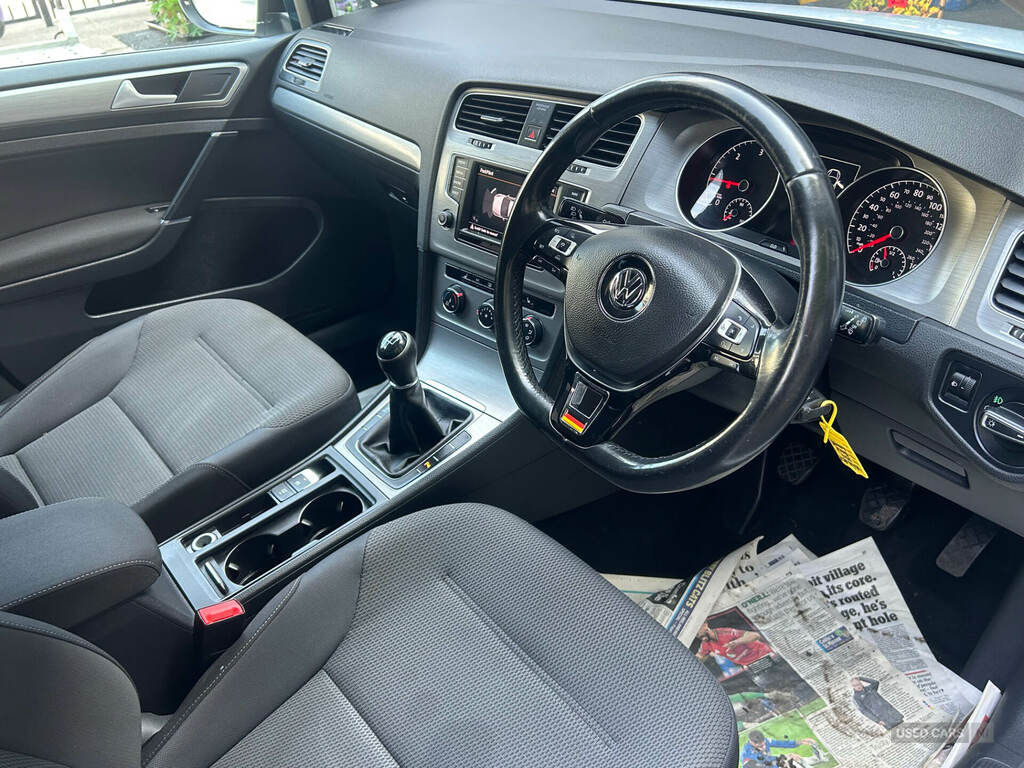 Volkswagen Golf 1.6 Tdi 110 Match Edition AK16ACY White #6