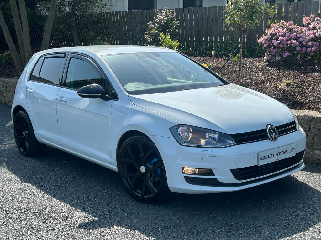 Volkswagen Golf 1.6 Tdi 110 Match Edition White