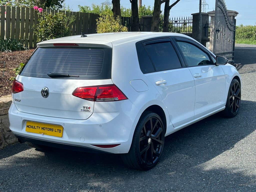 Volkswagen Golf 1.6 Tdi 110 Match Edition AK16ACY White #2