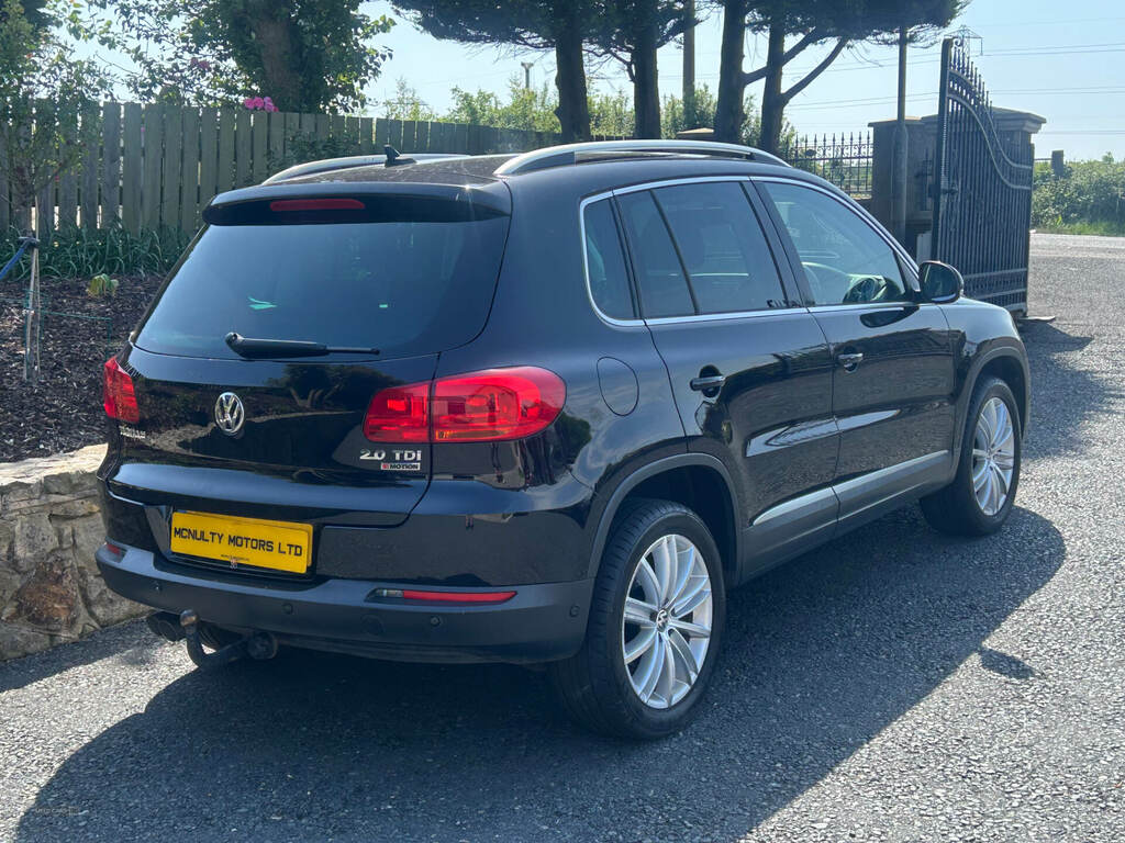 Volkswagen Tiguan 2.0 Tdi Bluemotion Tech Match Edition 150 CN16EOZ Black #3