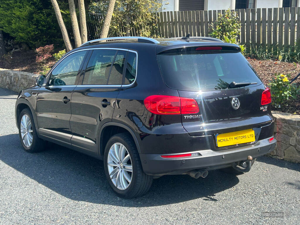 Volkswagen Tiguan 2.0 Tdi Bluemotion Tech Match Edition 150 CN16EOZ Black #6