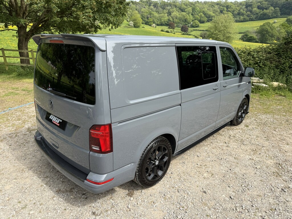 Volkswagen Transporter Combi Van 2.0 Tdi T32 Highline 202271 VW61JAS Grey #5