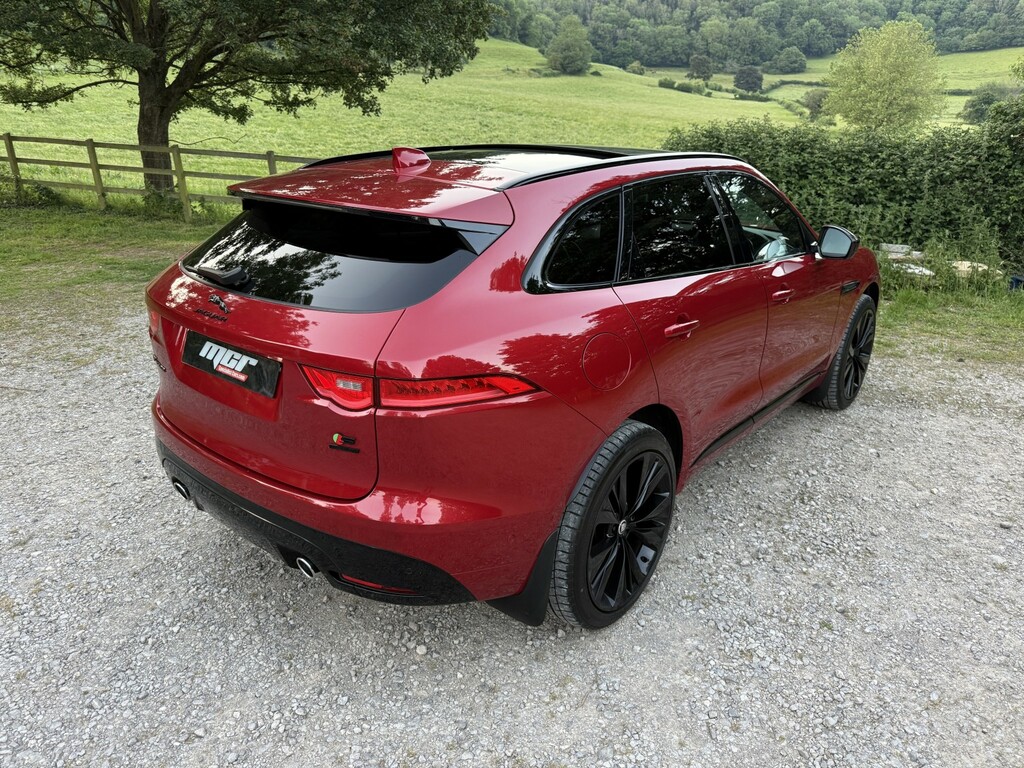 Jaguar F-Pace Suv 3.0 D300 V6 S 201616 Red #5