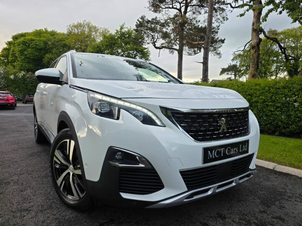 Peugeot 5008 1.6 Bluehdi 120 Allure 7 Seater. Nav Camera Le 