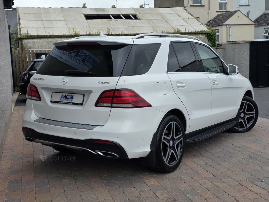 Mercedes-Benz GLE Class 350 D 4Matic Amg Line SM66FZC #3