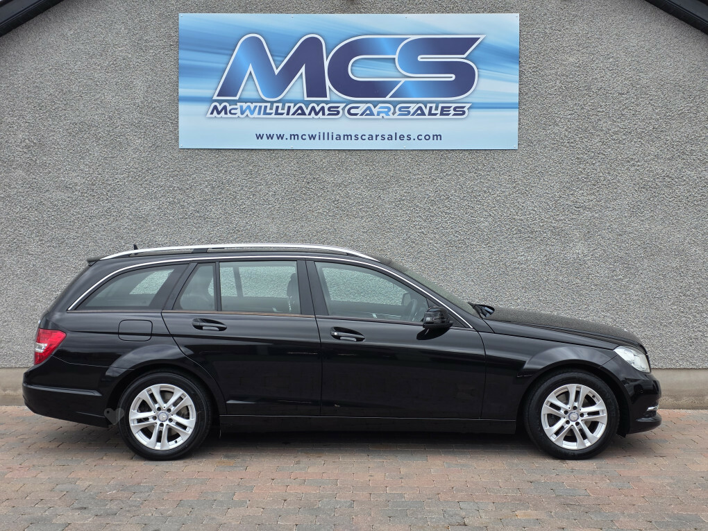 Mercedes-Benz C Class C220 Executive Se Cdi Blueefficiency EY63KTL #2