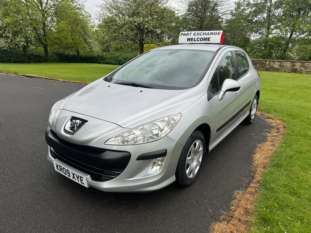 Peugeot 308 Hatchback 1.6 Hdi S 200909 KR09XYE Silver #3