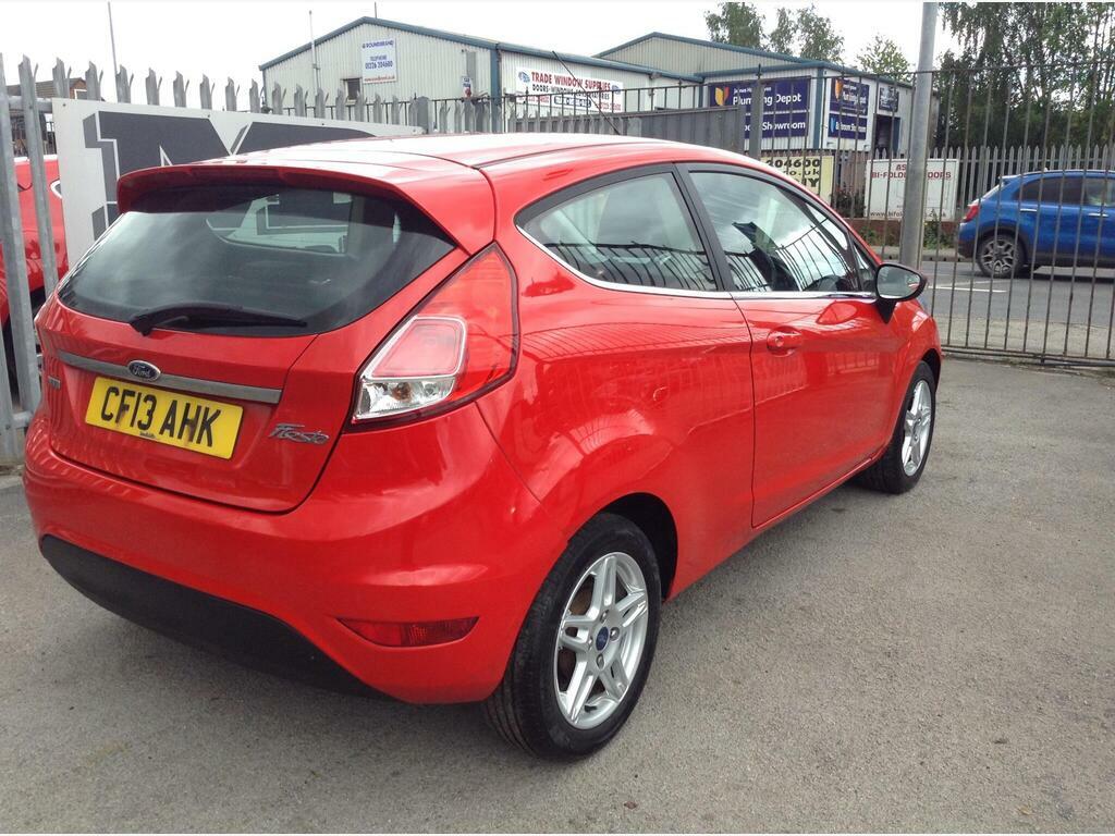 Ford Fiesta 1.5 Tdci Zetec Euro 5 CF13AHK Red #6