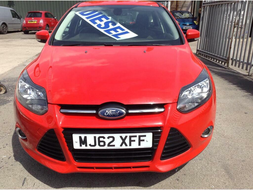 Ford Focus 1.6 Tdci Titanium Euro 5 S S MJ62XFF Red #2